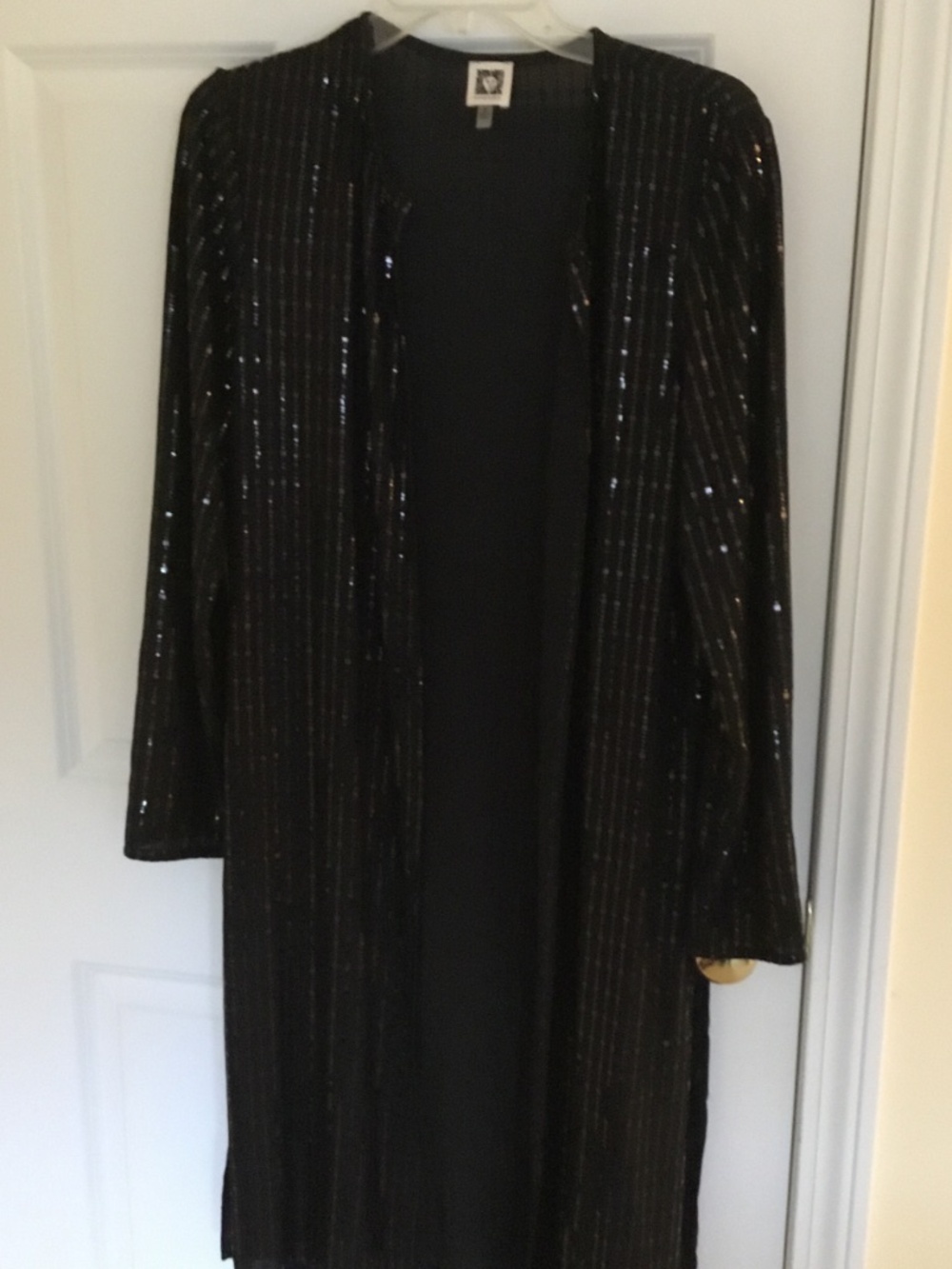 Anne Klein (M) sequined black cardigan with side slits